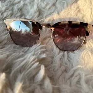 NWT. KREWE THALIA | MALT MATTE BLACK FADE + ROSE GOLD MIRRORED Top Brands – Shades Sunglasses main image 3